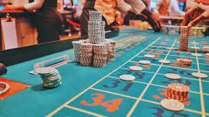 mmk990 Slots ဂိမ်းများ မိုဘိုင်းဖုန်းပေါ်တွင် ကစားနေပုံ